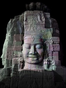 3D-banner1-original 3D scan of Buddha statues at Bayon © Ikeuchi Lab
