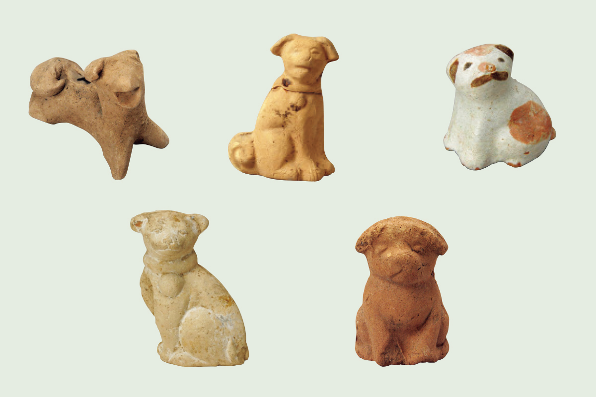 Dog figurines unearthed at the Hongo Campus